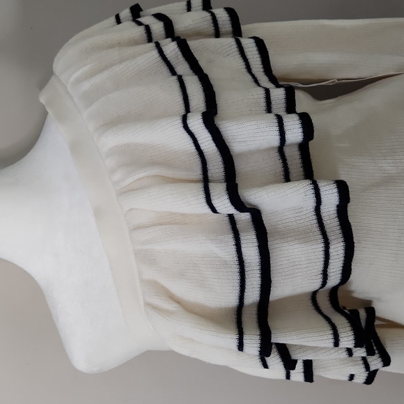 Nwt Frame Denim Ruffle One Shoulder Wool Blend Asymmetrical Sweater - Picture 8 of 16